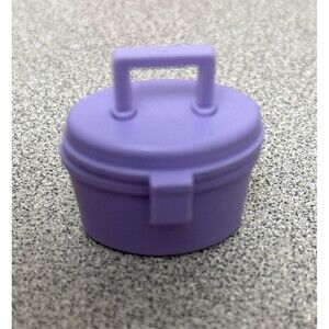 Vintage Barbie - 1980's Barbie - Makeup Case (Opens) - Ex. Condition